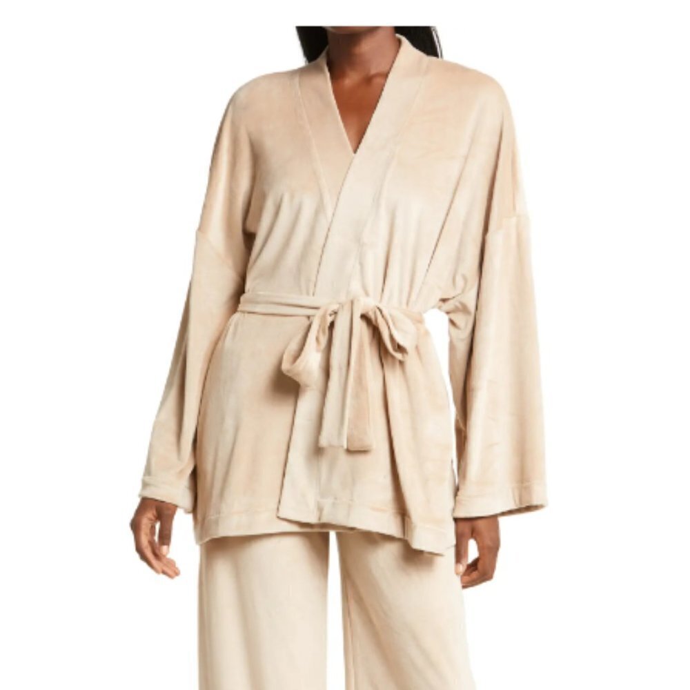 Skims Velour short Wrap Robe XL P286